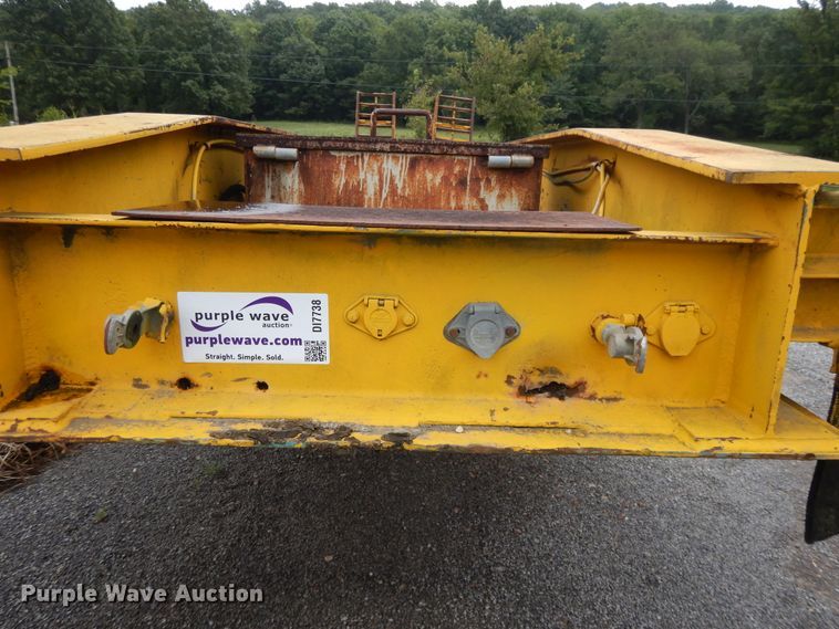 image for item DI7738 Equipment trailer