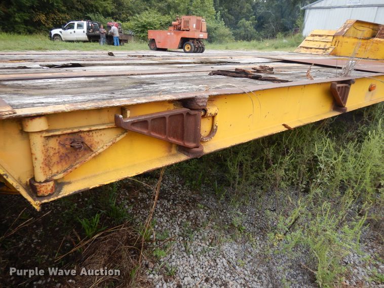 image for item DI7738 Equipment trailer