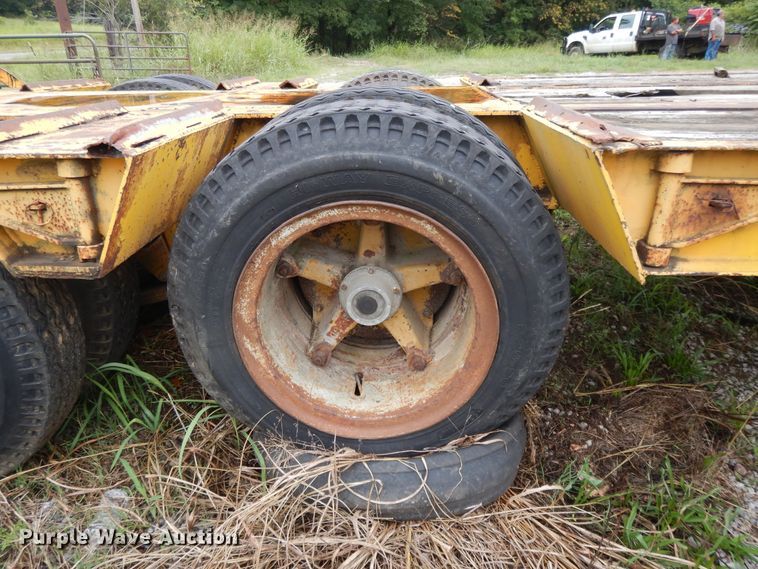 image for item DI7738 Equipment trailer