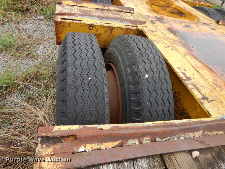 image for item DI7738 Equipment trailer