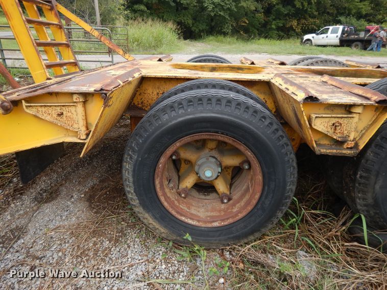 image for item DI7738 Equipment trailer