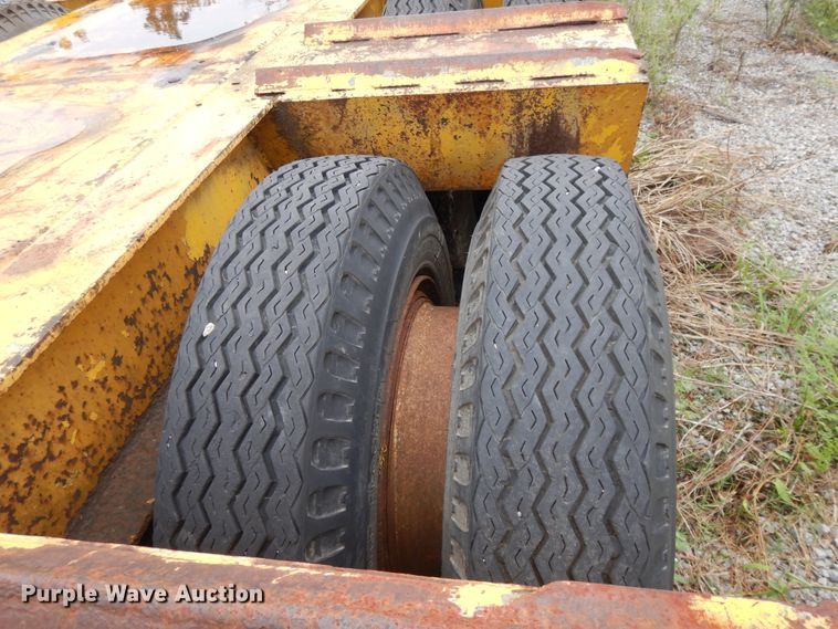 image for item DI7738 Equipment trailer