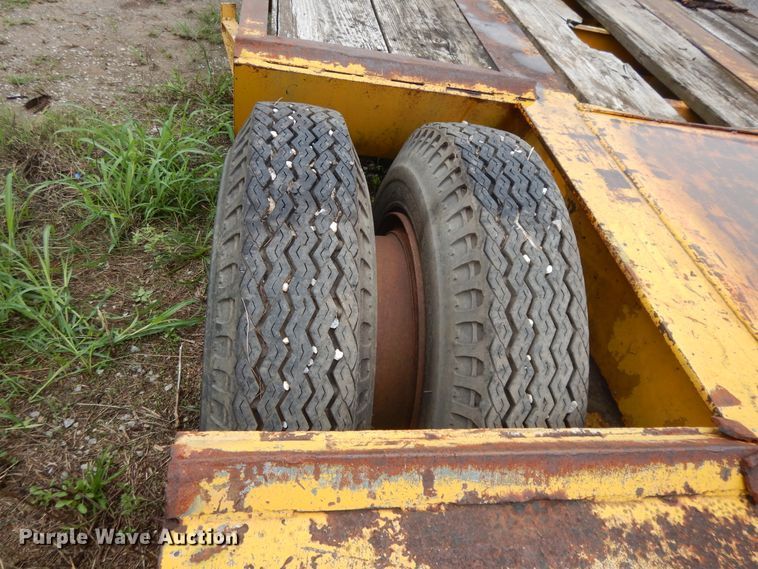 image for item DI7738 Equipment trailer