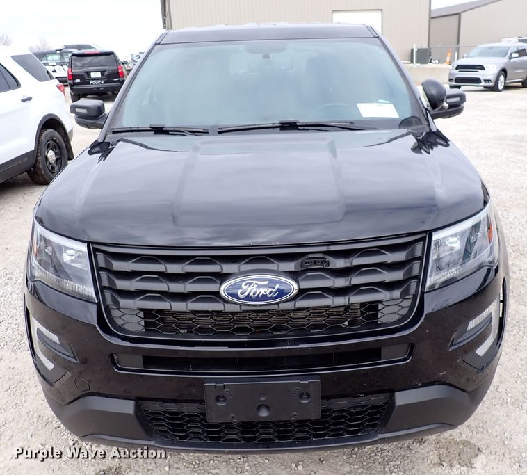 image for item DJ0083 2017 Ford Explorer Police  SUV