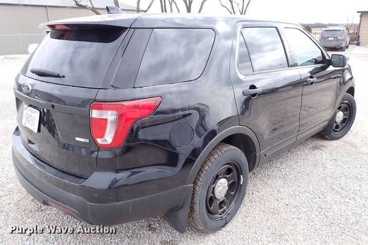 image for item DJ0083 2017 Ford Explorer Police  SUV