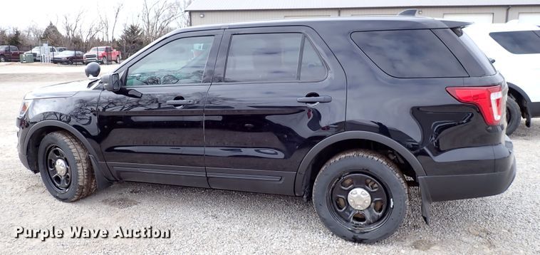 image for item DJ0083 2017 Ford Explorer Police  SUV