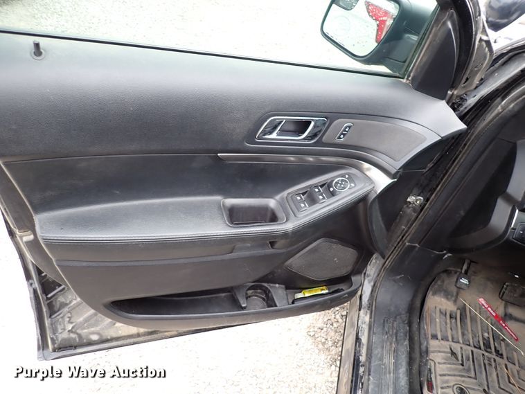 image for item DJ0083 2017 Ford Explorer Police  SUV