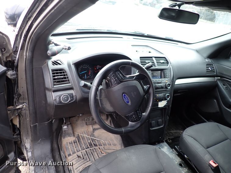 image for item DJ0083 2017 Ford Explorer Police  SUV