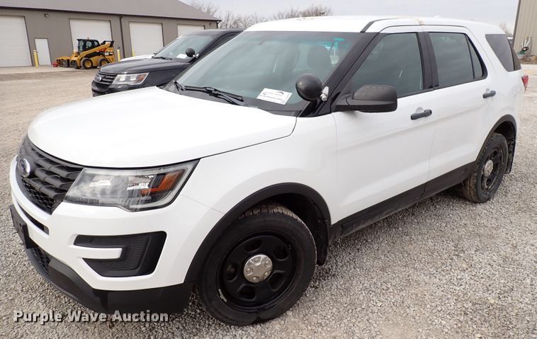 image for item DJ0084 2016 Ford Explorer Police  SUV