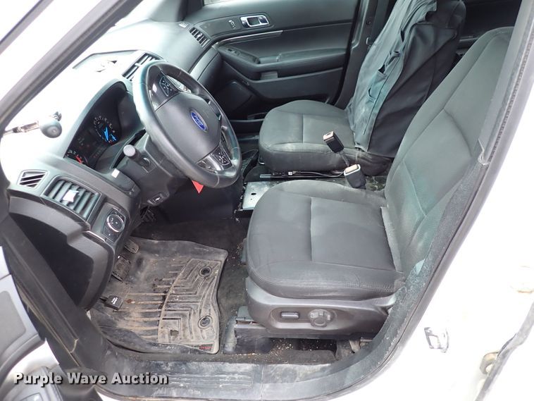 image for item DJ0084 2016 Ford Explorer Police  SUV