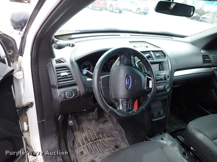 image for item DJ0084 2016 Ford Explorer Police  SUV