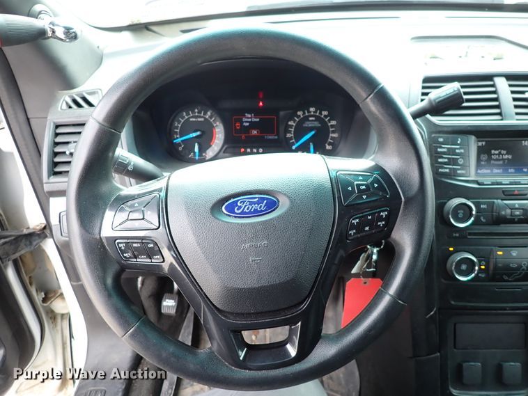 image for item DJ0084 2016 Ford Explorer Police  SUV