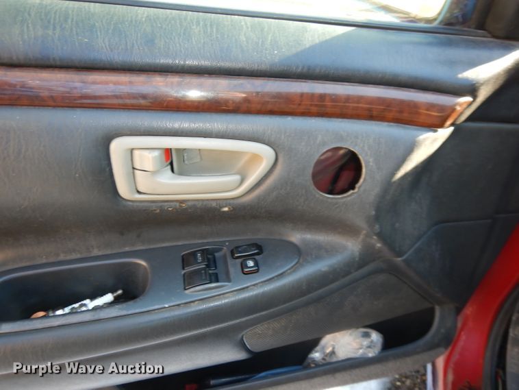 image for item DJ2812 2000 Toyota Camry Solara