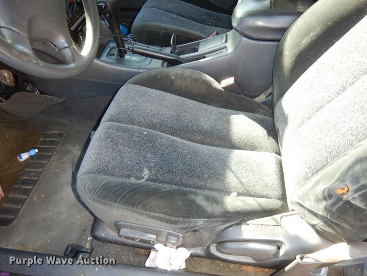 image for item DJ2812 2000 Toyota Camry Solara