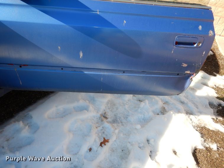 image for item DJ2812 2000 Toyota Camry Solara