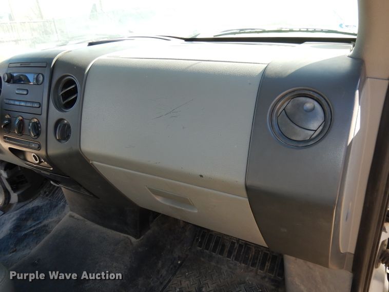 image for item DJ2833 2008 Ford F150  pickup truck