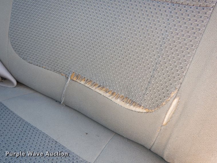 image for item DJ2834 2001 Ford F150  pickup truck