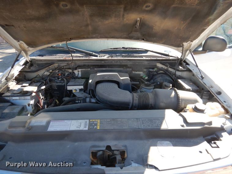 image for item DJ2834 2001 Ford F150  pickup truck