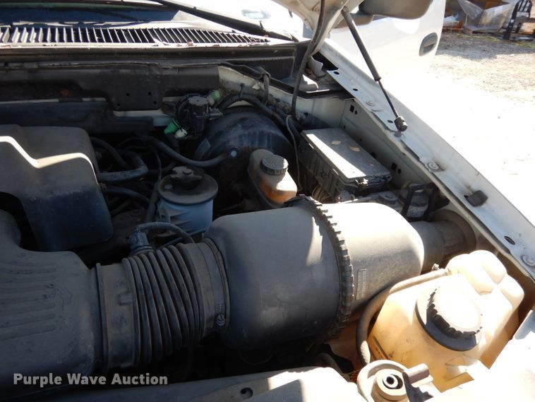 image for item DJ2834 2001 Ford F150  pickup truck