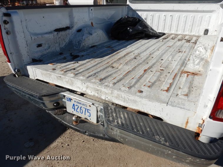 image for item DJ2834 2001 Ford F150  pickup truck