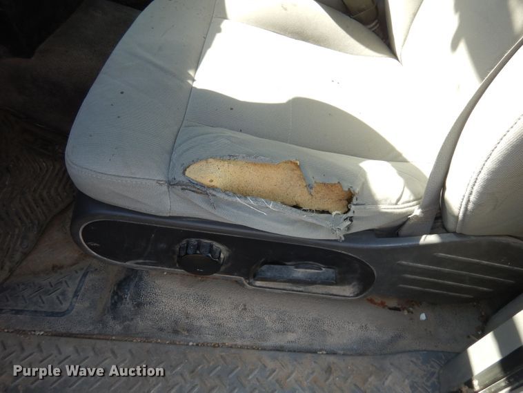 image for item DJ2835 2008 Ford F150 XL  pickup truck