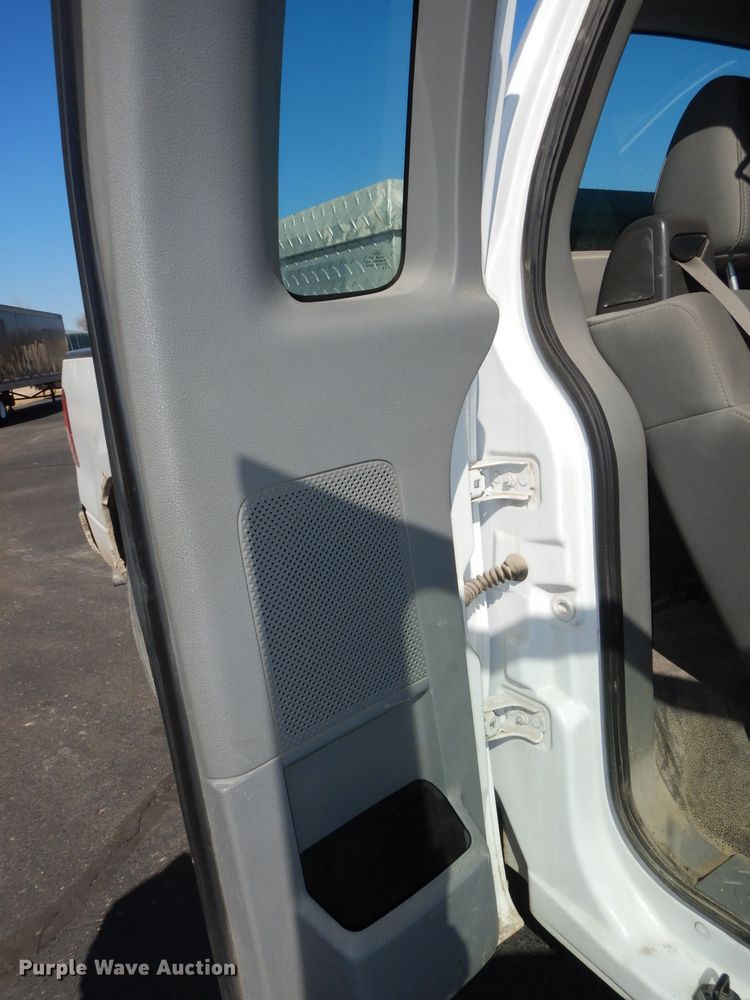 image for item DJ2835 2008 Ford F150 XL  pickup truck