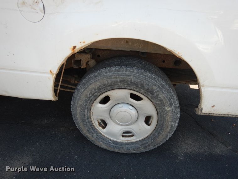 image for item DJ2835 2008 Ford F150 XL  pickup truck