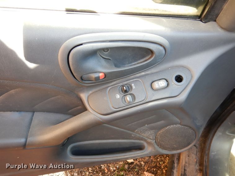 image for item DJ2847 2001 Pontiac Grand Am GT