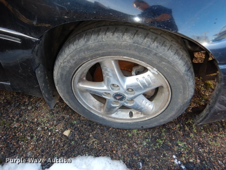 image for item DJ2847 2001 Pontiac Grand Am GT