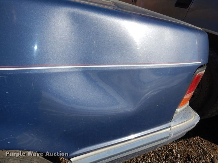 image for item DJ2849 1992 Dodge Spirit