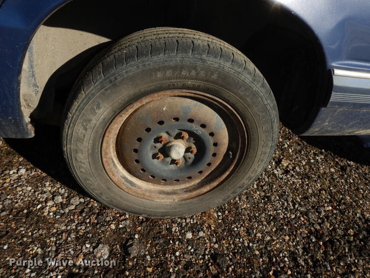 image for item DJ2849 1992 Dodge Spirit