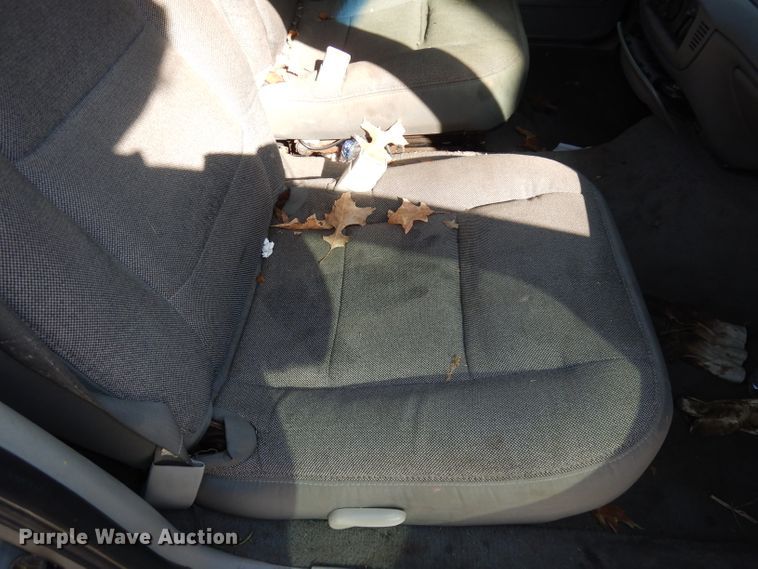 image for item DJ2850 2003 Ford Crown Victoria