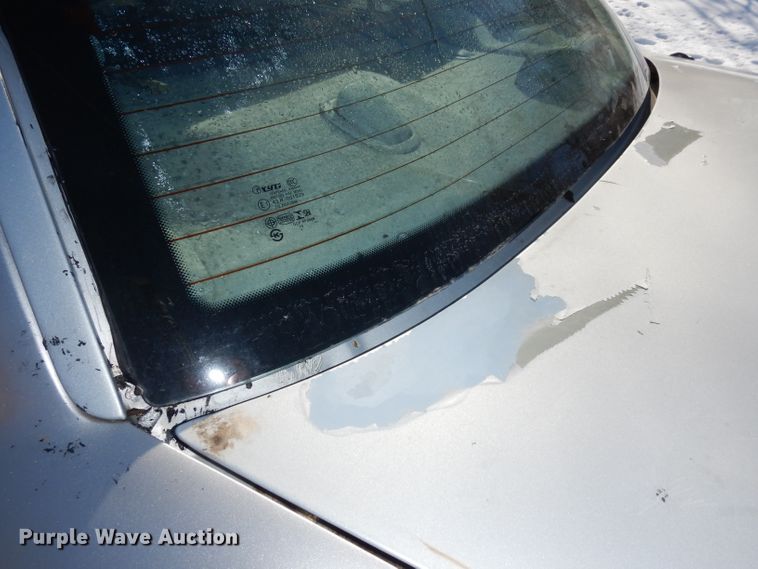 image for item DJ2850 2003 Ford Crown Victoria