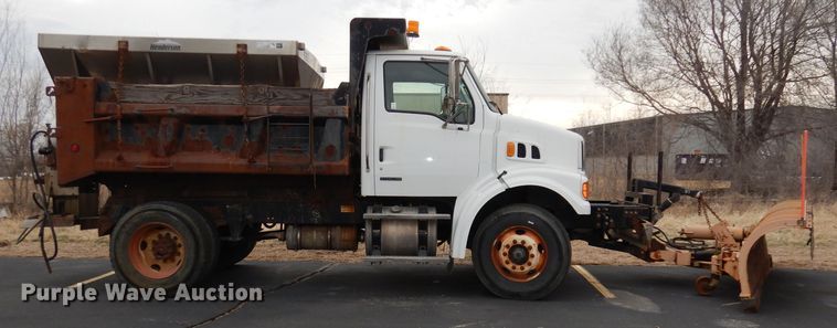 image for item DJ2861 2009 Sterling L7500  dump truck