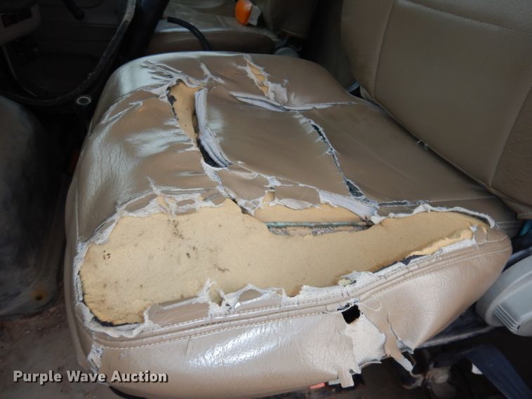 image for item DJ2861 2009 Sterling L7500  dump truck