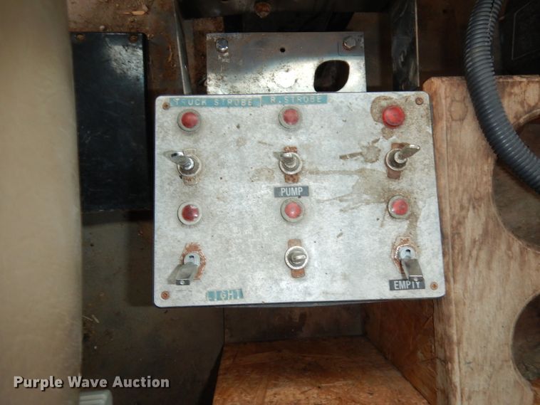 image for item DJ2861 2009 Sterling L7500  dump truck