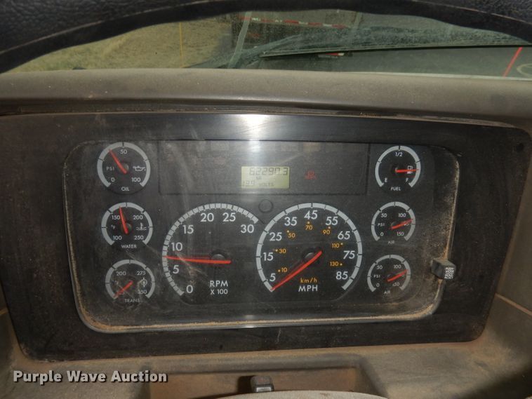 image for item DJ2861 2009 Sterling L7500  dump truck