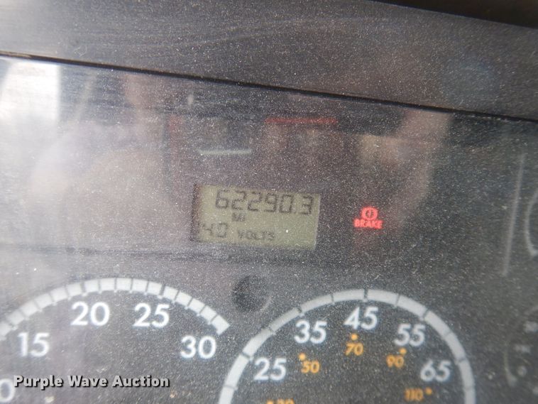 image for item DJ2861 2009 Sterling L7500  dump truck