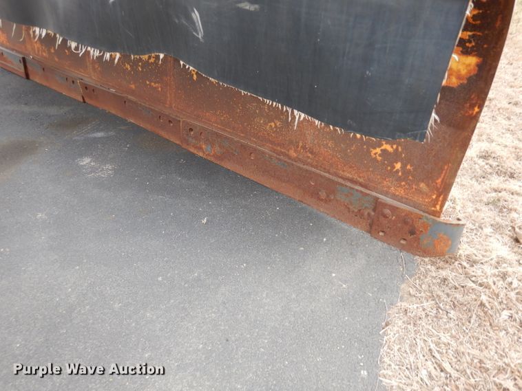 image for item DJ2861 2009 Sterling L7500  dump truck