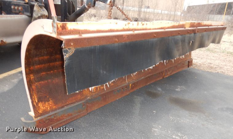 image for item DJ2861 2009 Sterling L7500  dump truck