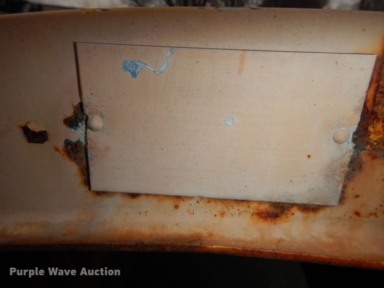 image for item DJ2861 2009 Sterling L7500  dump truck