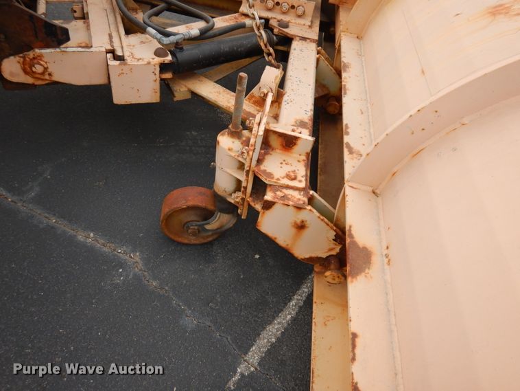 image for item DJ2861 2009 Sterling L7500  dump truck