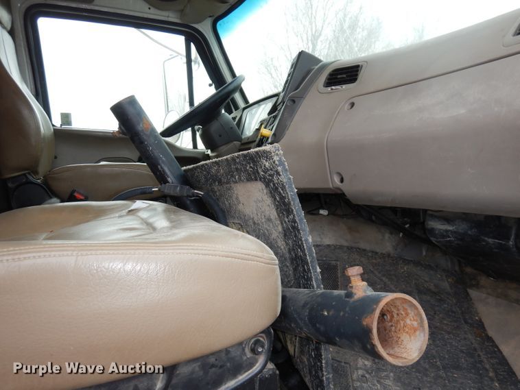 image for item DJ2861 2009 Sterling L7500  dump truck