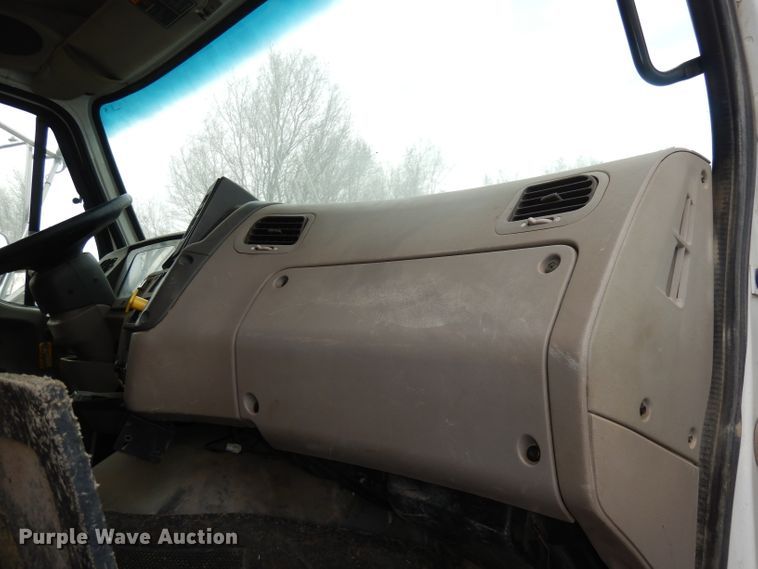 image for item DJ2861 2009 Sterling L7500  dump truck