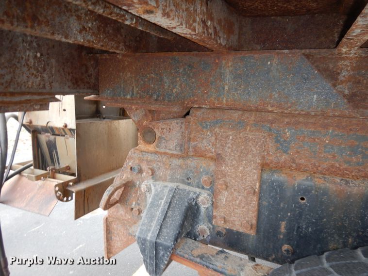 image for item DJ2861 2009 Sterling L7500  dump truck