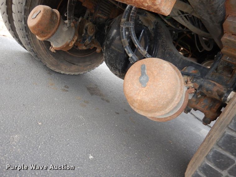 image for item DJ2861 2009 Sterling L7500  dump truck