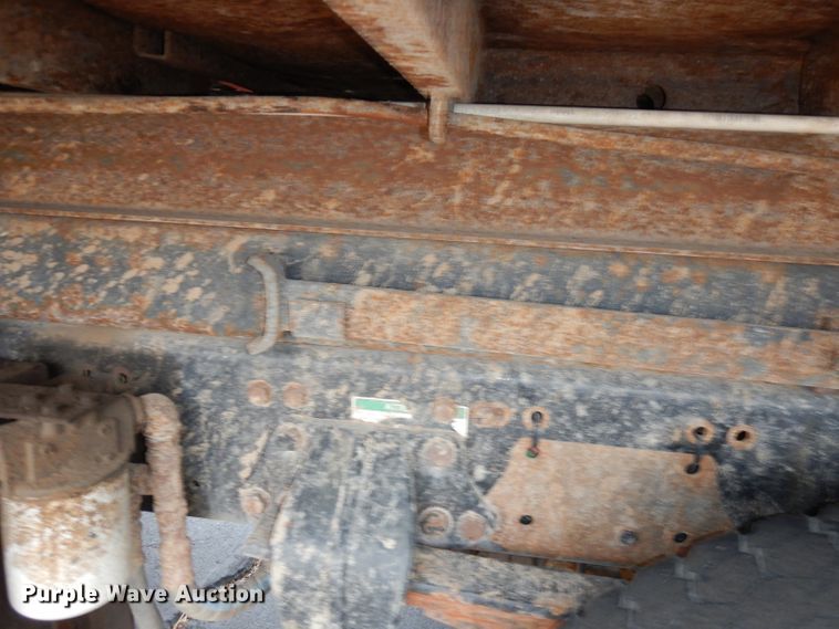 image for item DJ2861 2009 Sterling L7500  dump truck