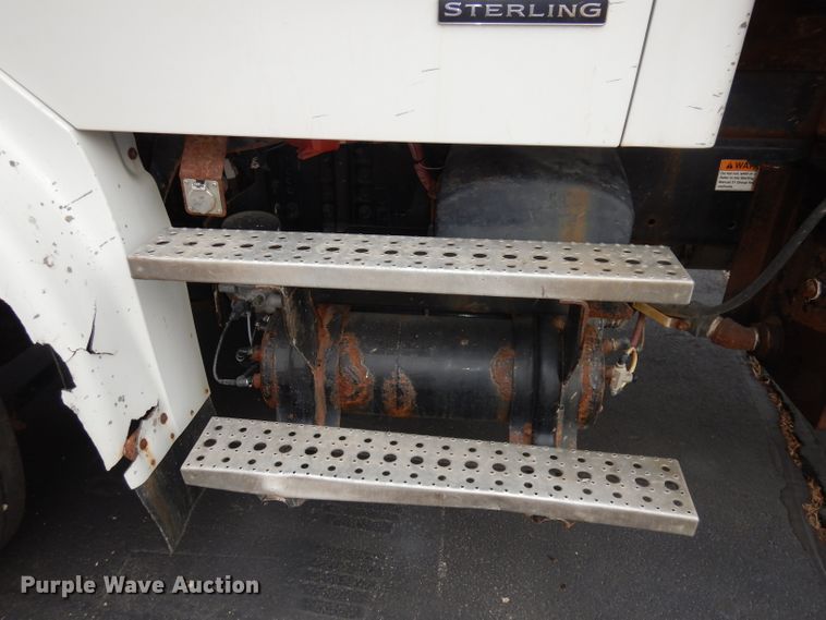 image for item DJ2861 2009 Sterling L7500  dump truck