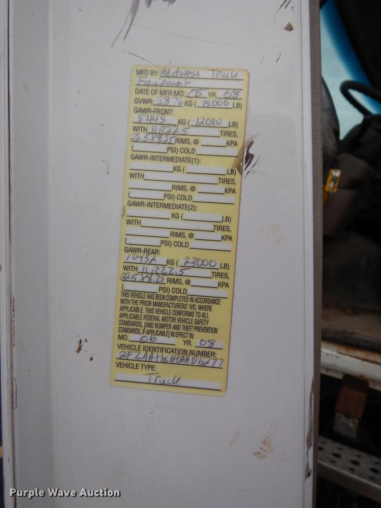 image for item DJ2861 2009 Sterling L7500  dump truck