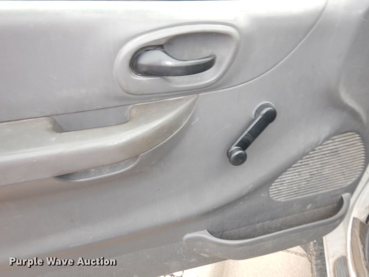 image for item DJ2862 2001 Ford F150 XL  pickup truck